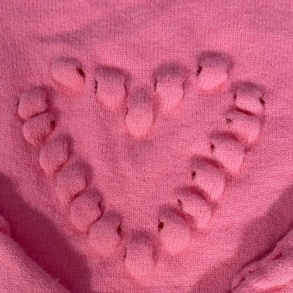 Cider Women’s Heart Texture Knit Sweater Size M Pink Cozy Great Condition - Picture 9 of 10